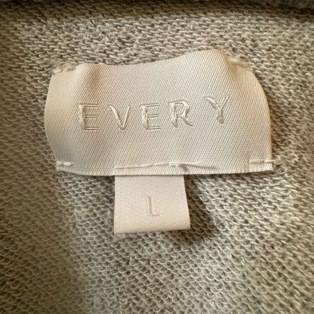 Every 2 Piece Women’s Cardigan And Pants Sweater Set In Gray - Picture 3 of 10